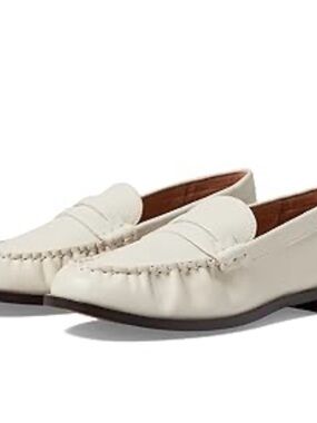 Madewell Leather Nye Penny Loafers in Pale Oyster Size 9